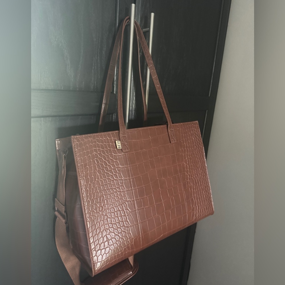 Beis Regular size Maple Crocodile-Embossed Tote Bag